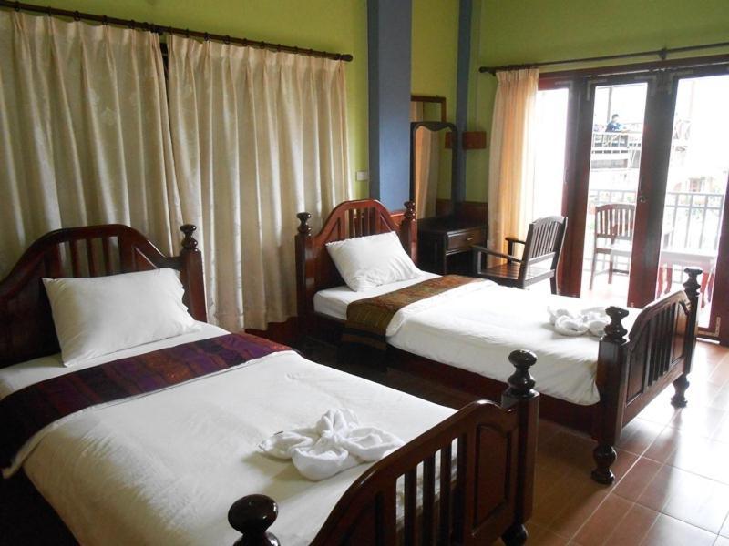 Domon Hotel Vang Vieng Exterior photo