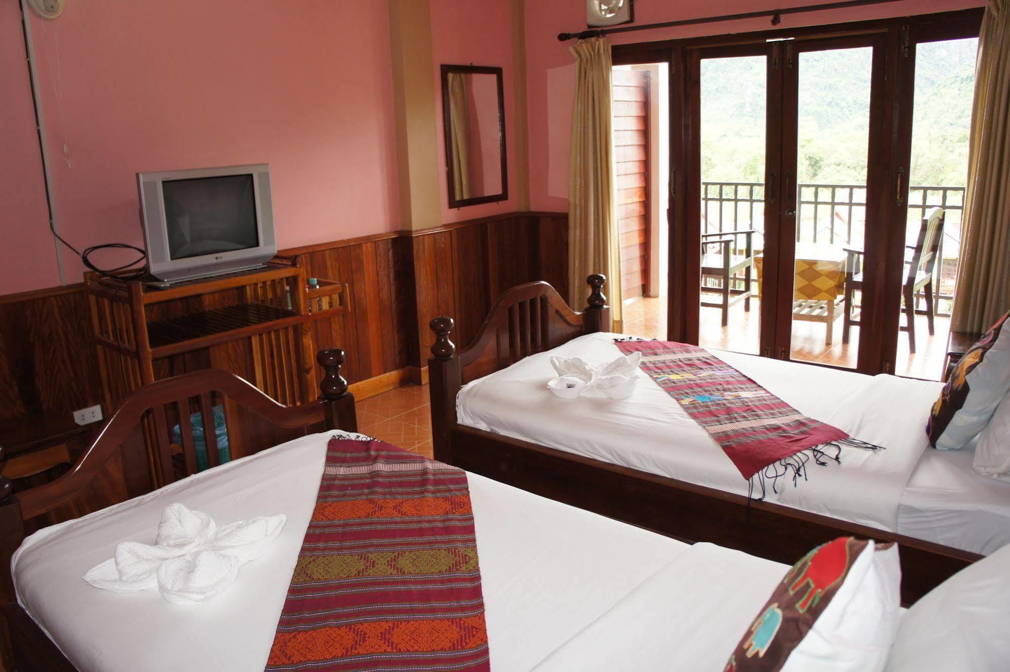 Domon Hotel Vang Vieng Exterior photo